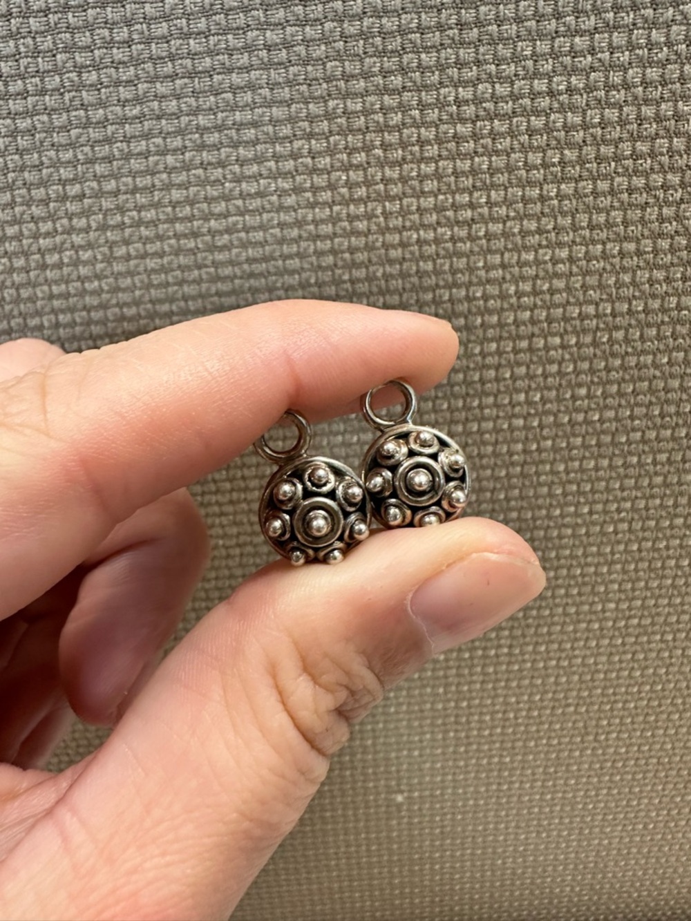 Doug Paulus Sterling Silver 925 Bead Scroll Charm Pendant DP India